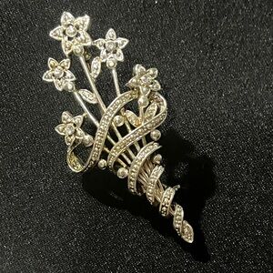 Vintage Floral Bouquet Brooch - silver plated & clear rhinestones - 2.5” x 1.25”